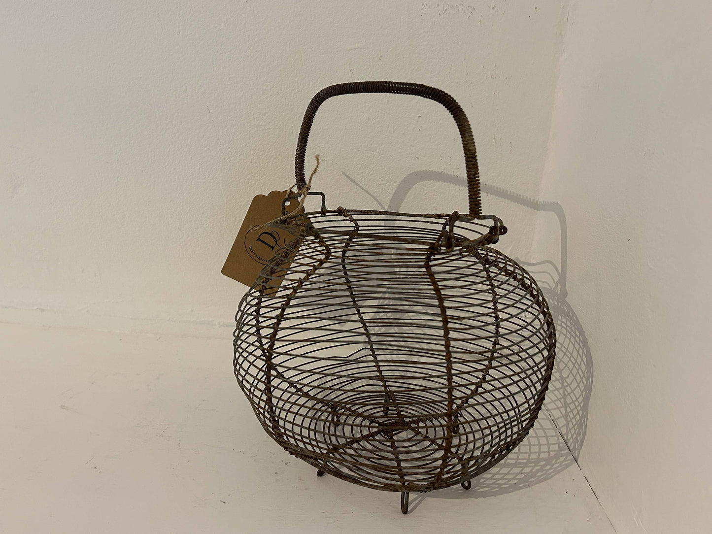 Antique Vintage Rustic Wire Farmhouse Egg Basket / Kitchen Storage