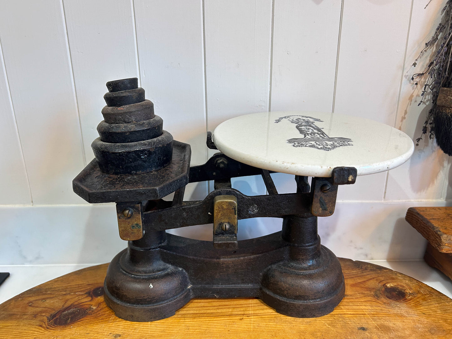 Vintage Antique Victorian Cast Iron Kitchen Balance Scales With Ceramic Plate and Weights