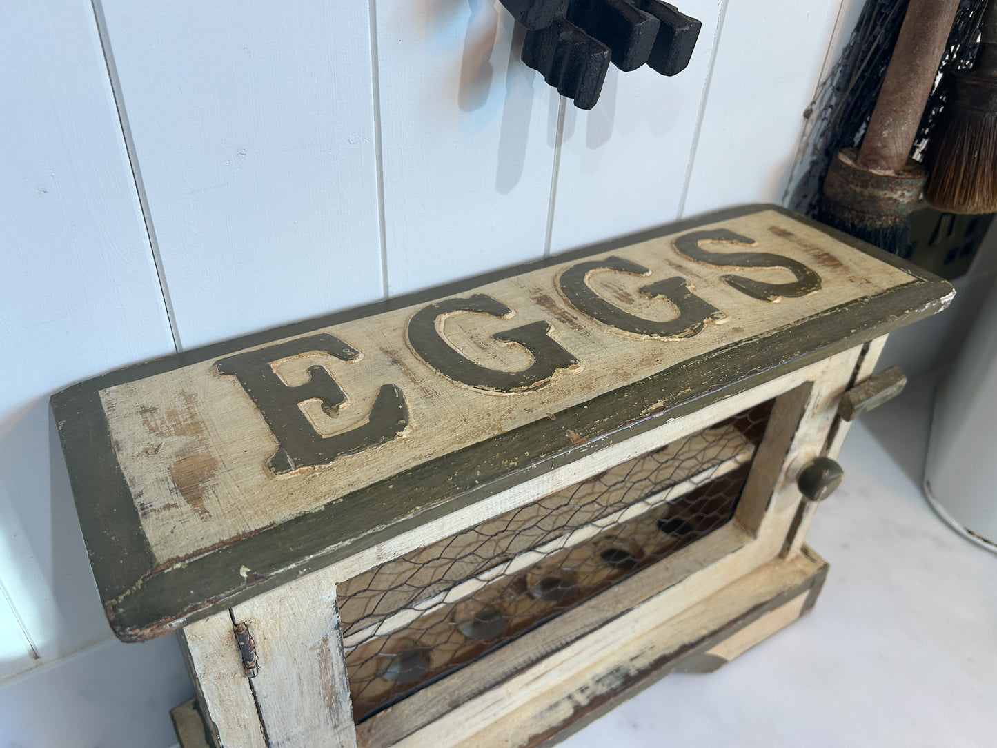 Vintage Cream Rustic Wooden Egg Holder Box / Egg Cabinet