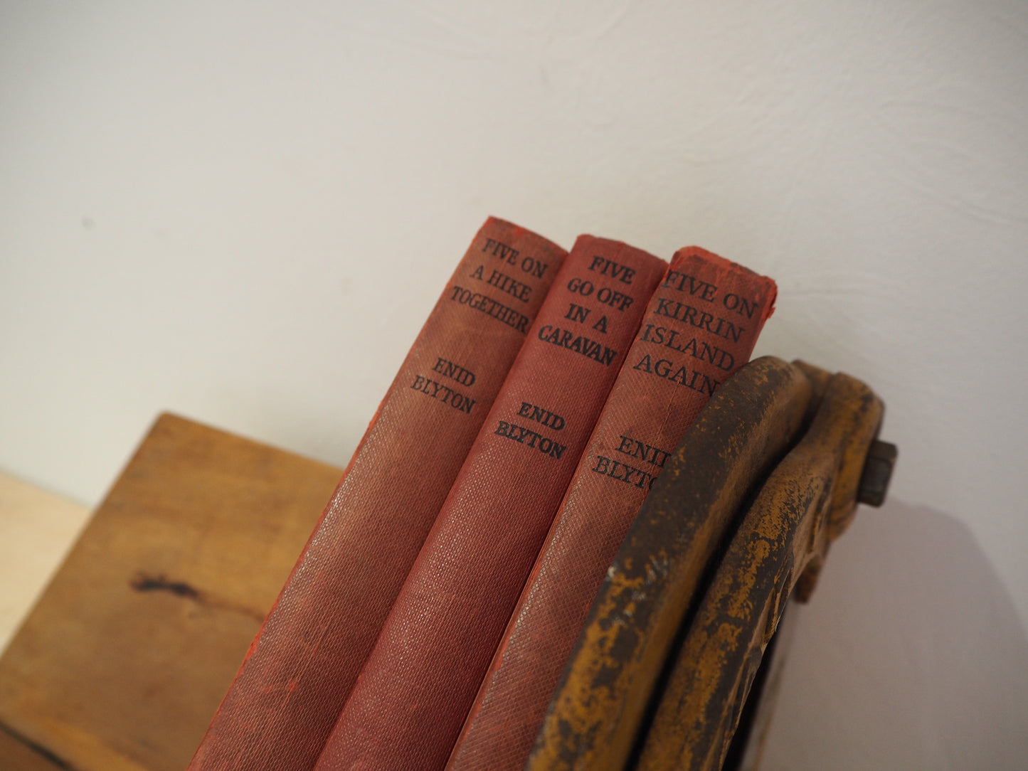 Antique Vintage Royal Raadvad Bread Slicer / Cutter - Cream Danish Breadcutter / Book Holder