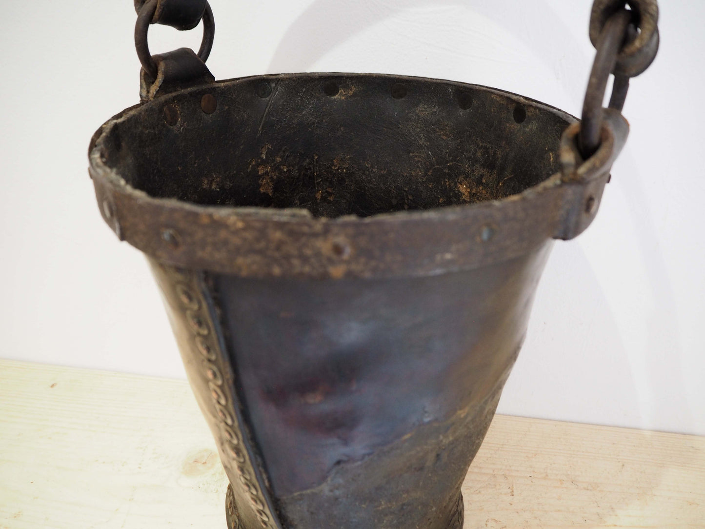 Antique Victorian Leather Fire Bucket / Fireplace Storage