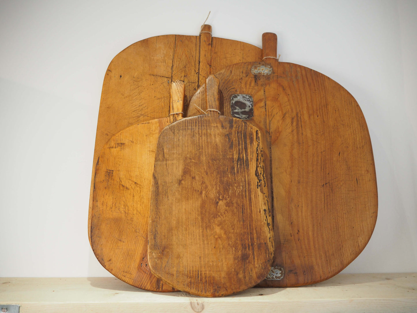 Antique Vintage Large Turkish Wooden Bread Board with Metal Repair Detailing / Chopping Charcuterie Board / Wooden Serving Plate