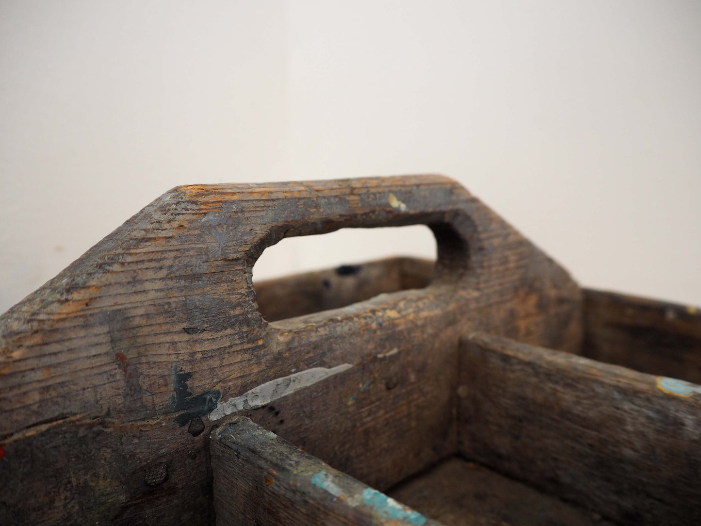 Antique Vintage Wooden Rustic Artist's Tool Trug / Kitchen Caddy With Handle