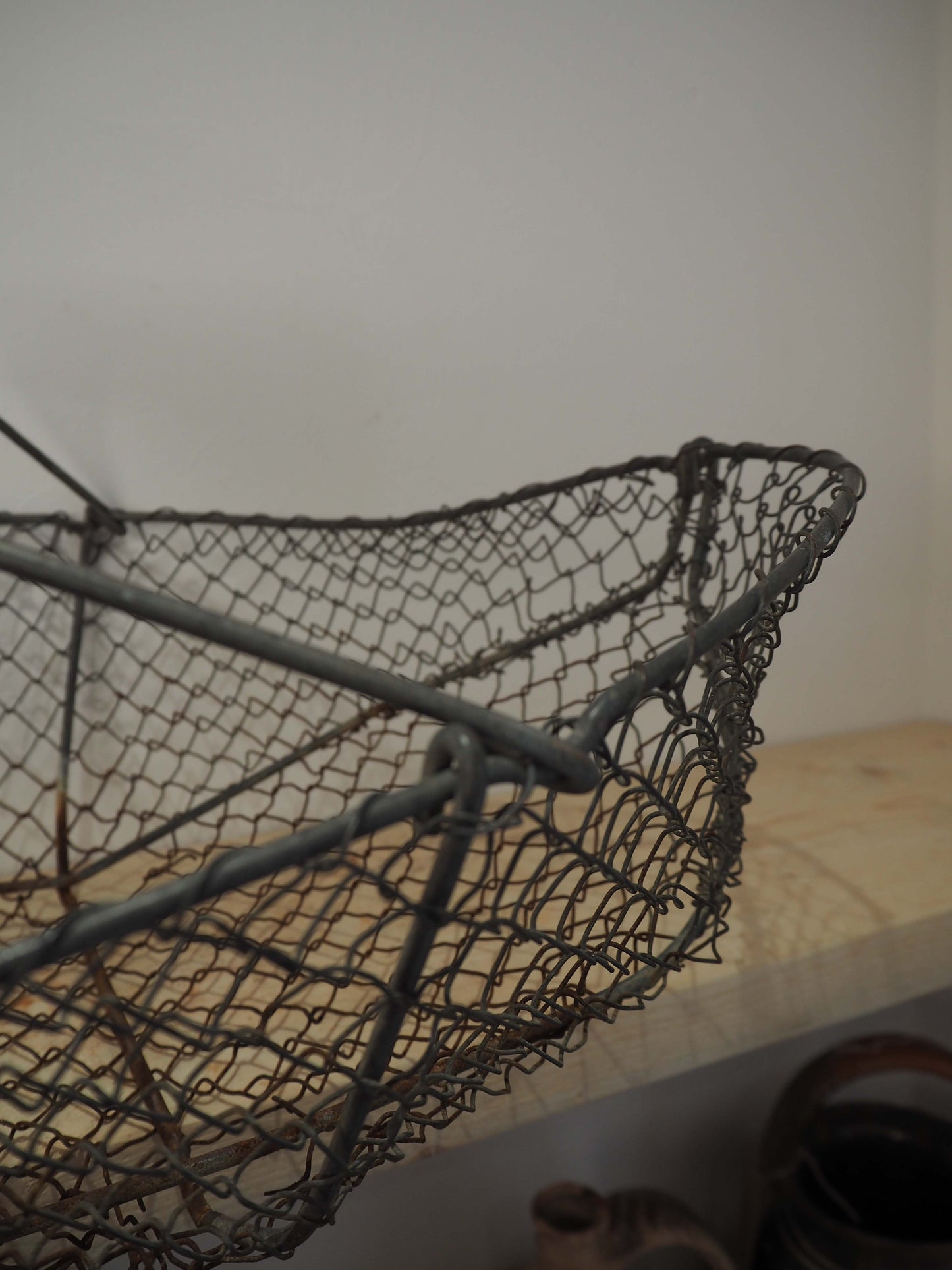 Antique French French Wire Oyster Basket / Garden Farmhouse / Vintage Rustic Storage Retro