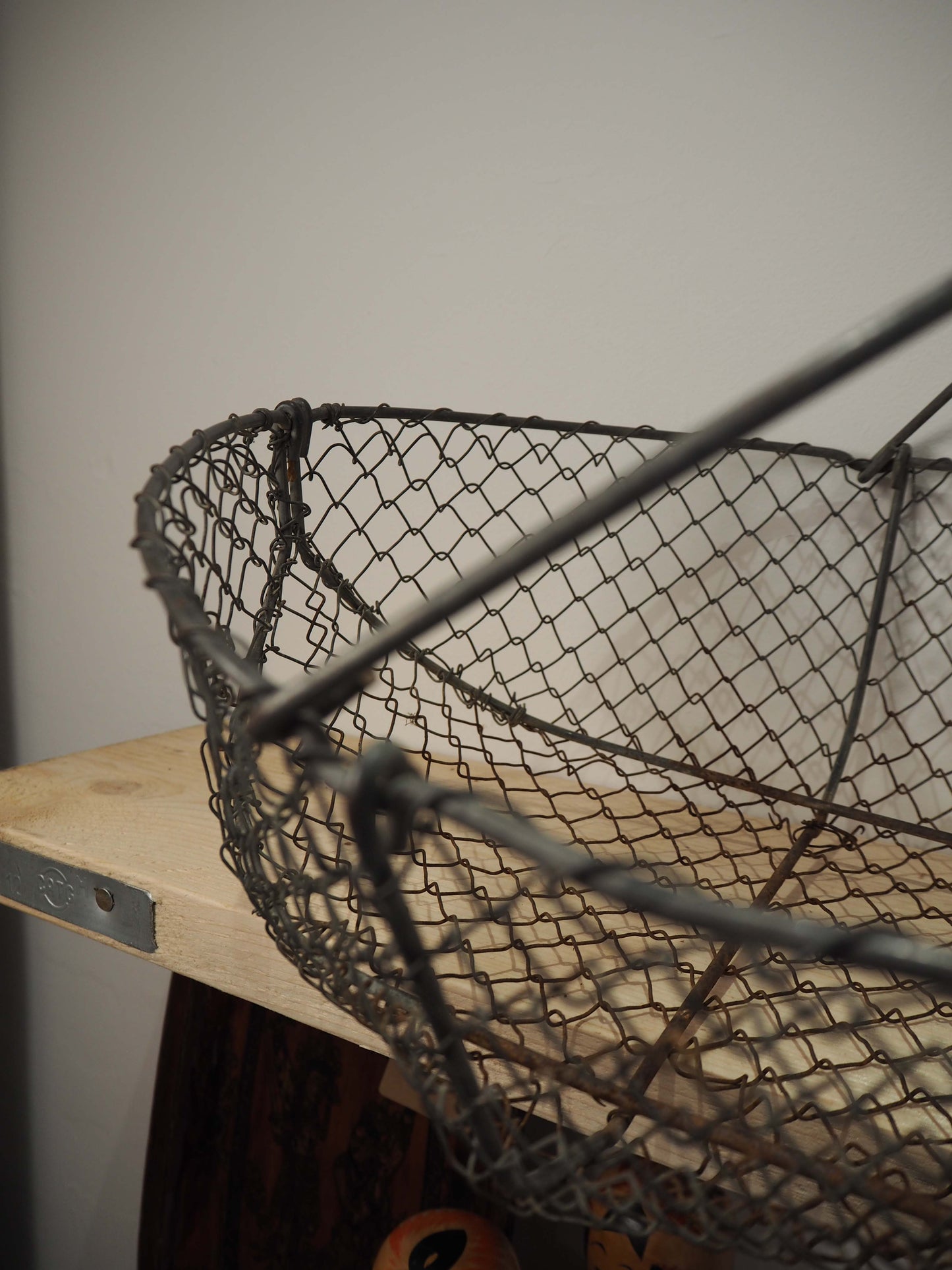Antique French French Wire Oyster Basket / Garden Farmhouse / Vintage Rustic Storage Retro
