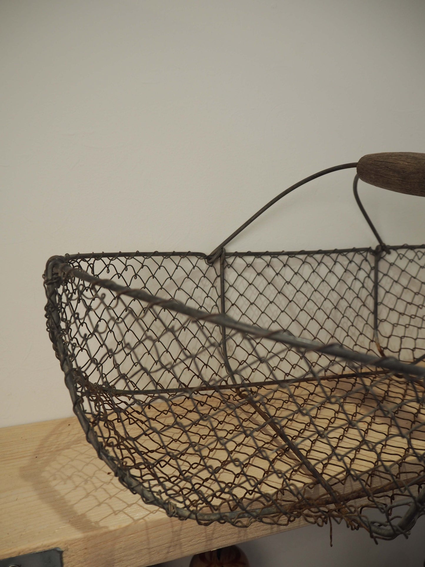 Antique French French Wire Oyster Basket / Garden Farmhouse / Vintage Rustic Storage Retro