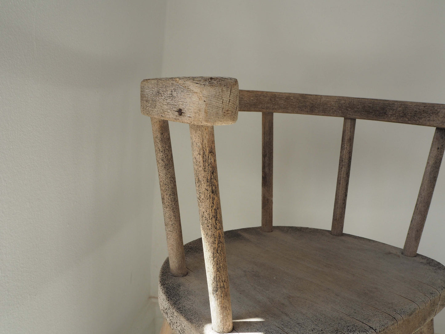 Antique Vintage 20th Century Child's Elm Windsor Wooden Chair