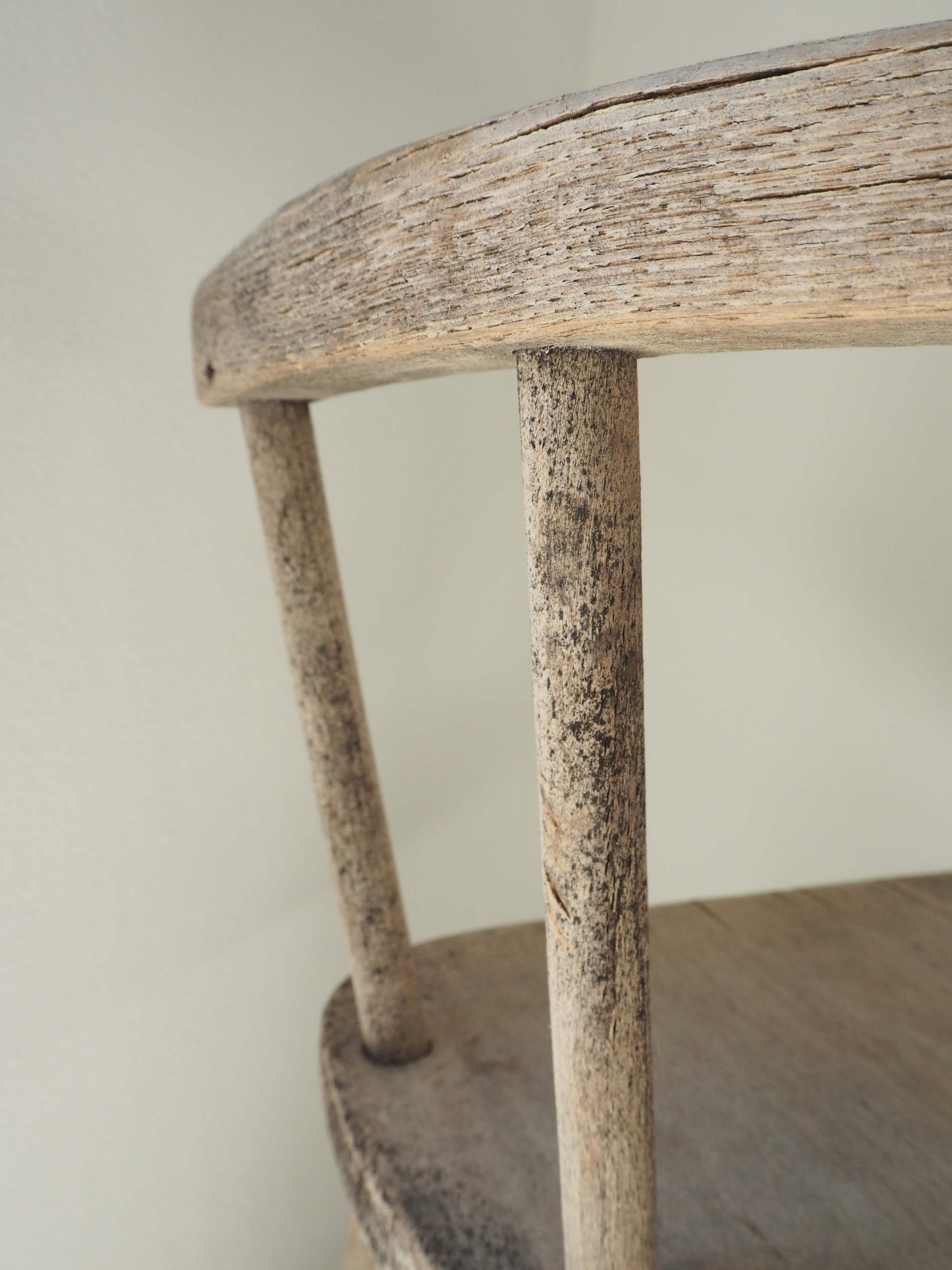 Antique Vintage 20th Century Child's Elm Windsor Wooden Chair