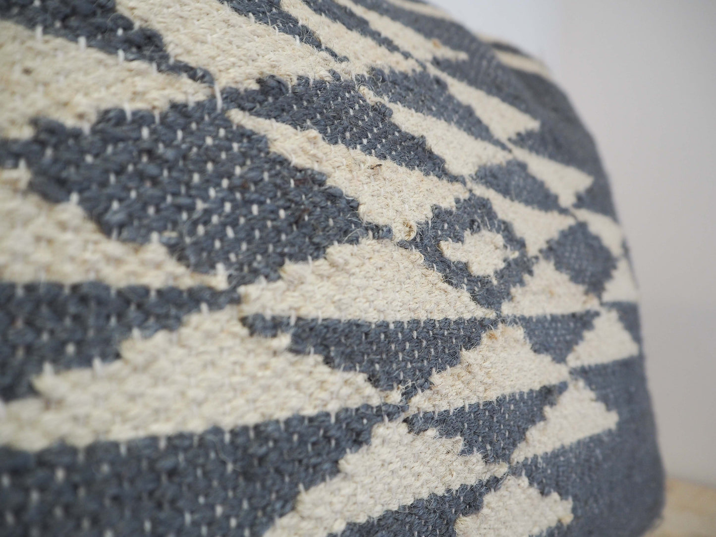 Vintage Style Jute Geometric Rectangular Cushion / Navy Blue & Cream