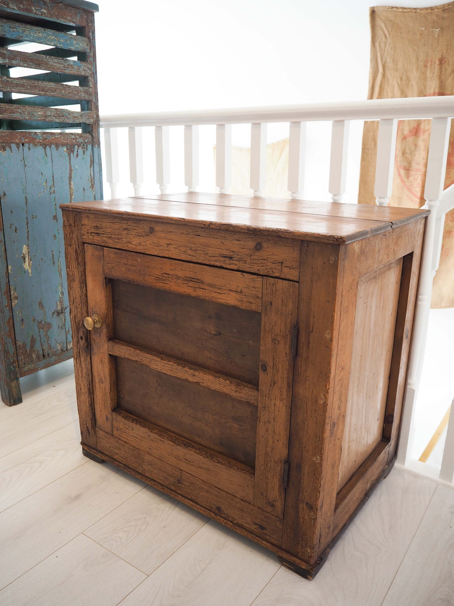 Vintage Antique Pine Meat Safe With Latch / Side Table / Storage Cupboard