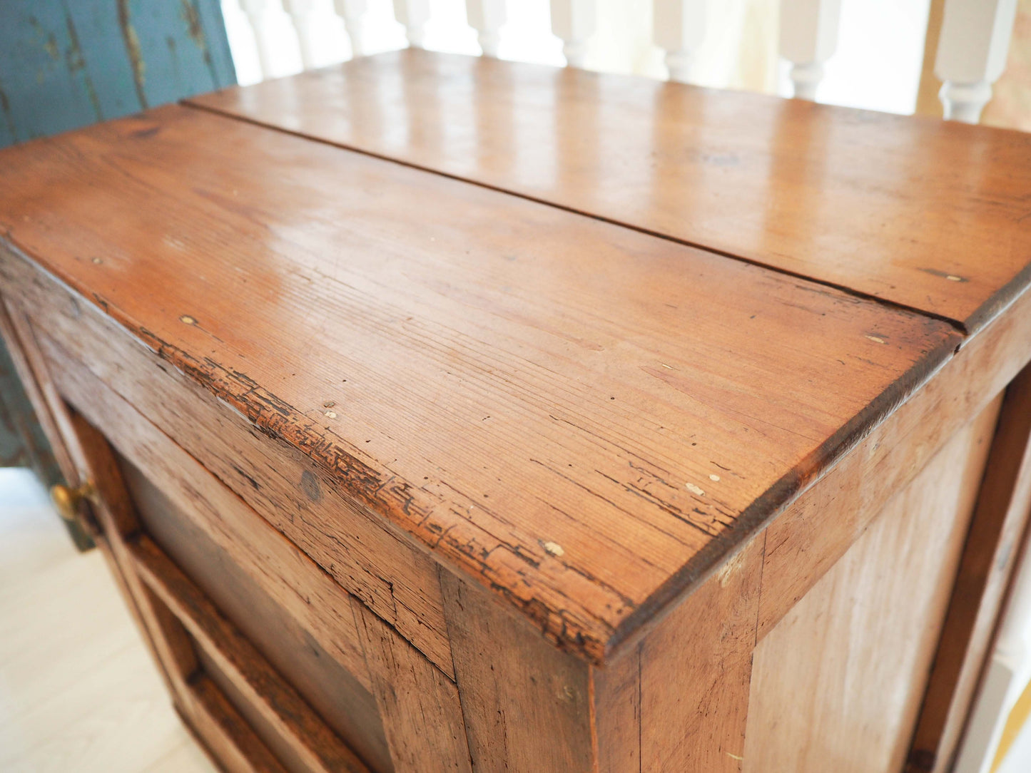 Vintage Antique Pine Meat Safe With Latch / Side Table / Storage Cupboard