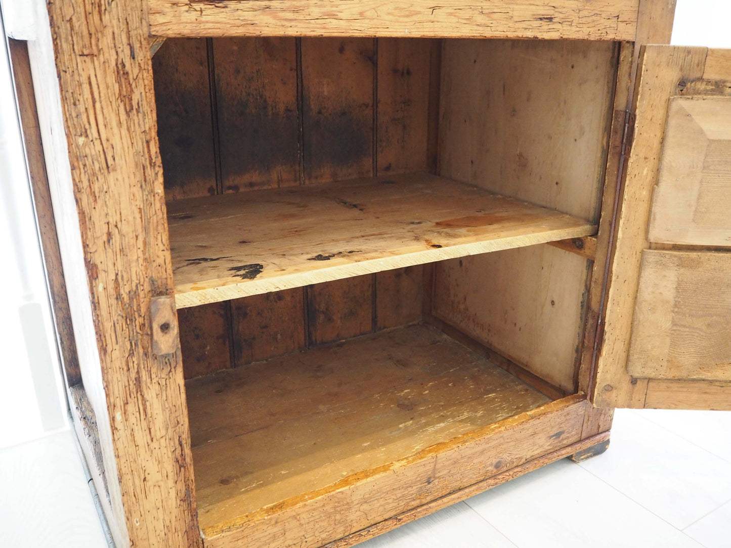 Vintage Antique Pine Meat Safe With Latch / Side Table / Storage Cupboard
