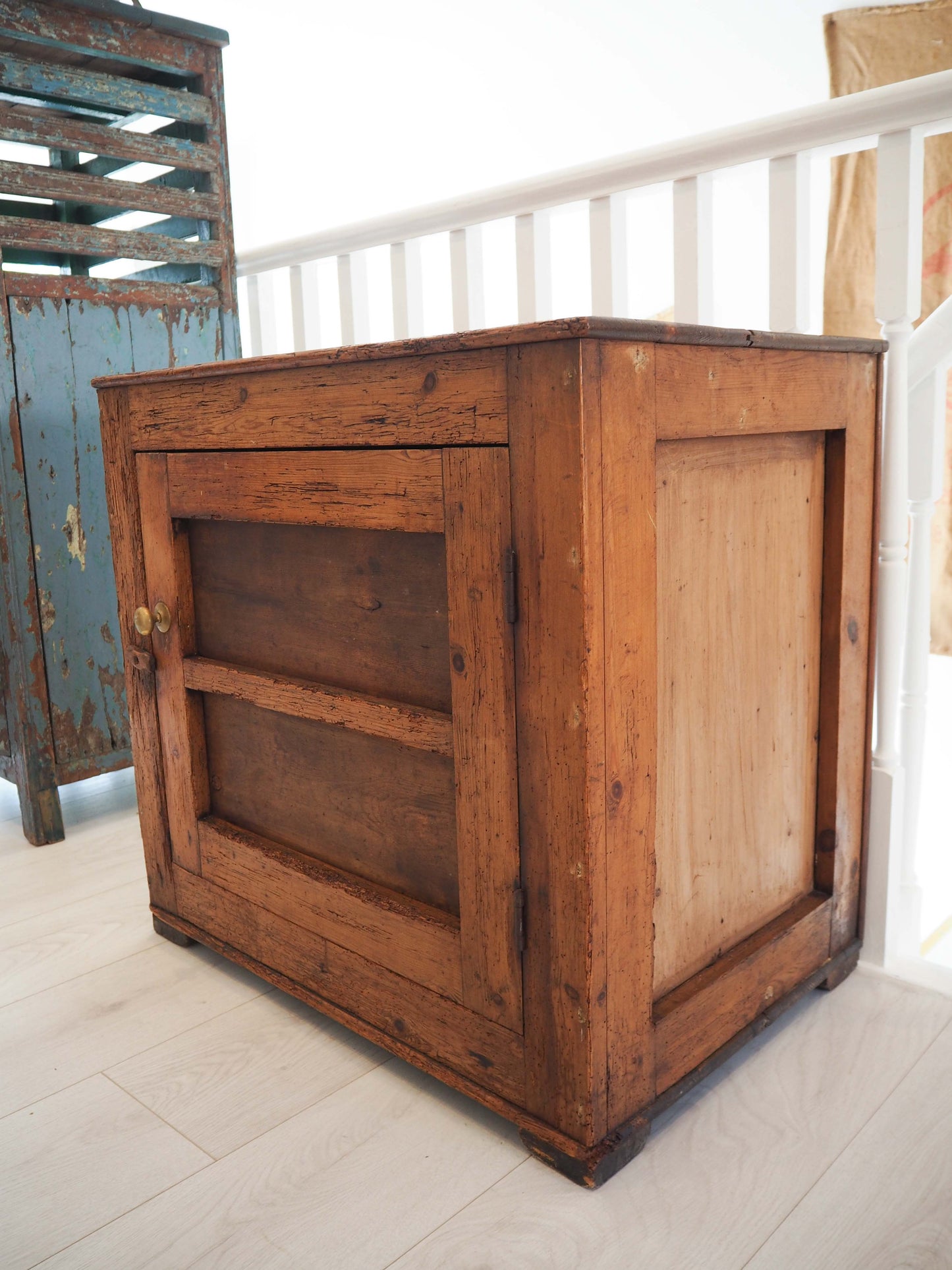 Vintage Antique Pine Meat Safe With Latch / Side Table / Storage Cupboard
