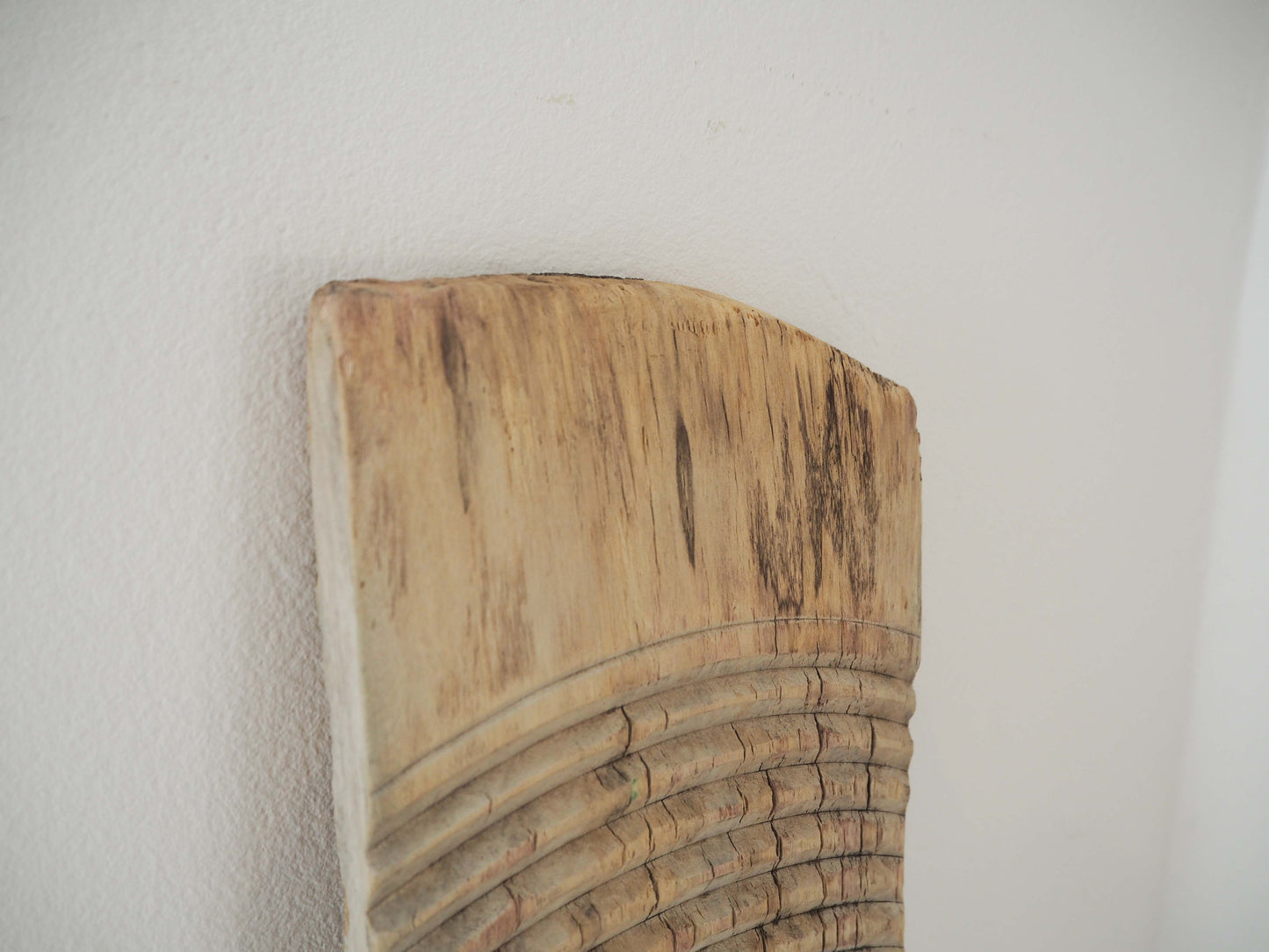 Vintage Antique Wooden Rustic Primitive Elm Ribbed Washboard