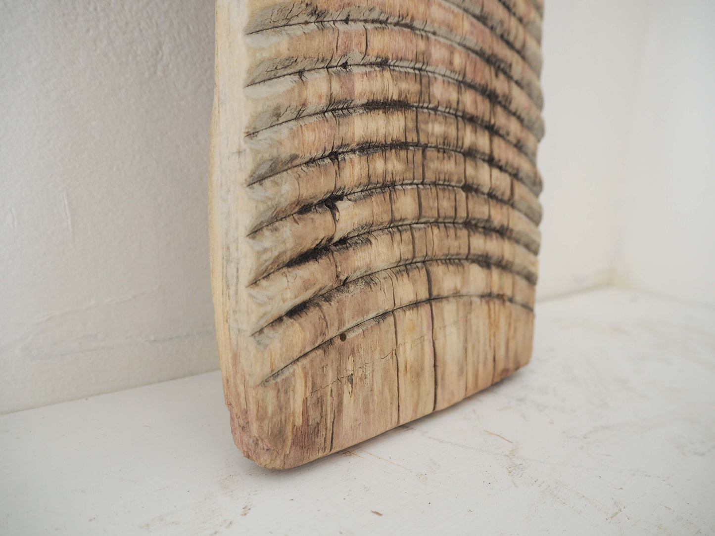 Vintage Antique Wooden Rustic Primitive Elm Ribbed Washboard