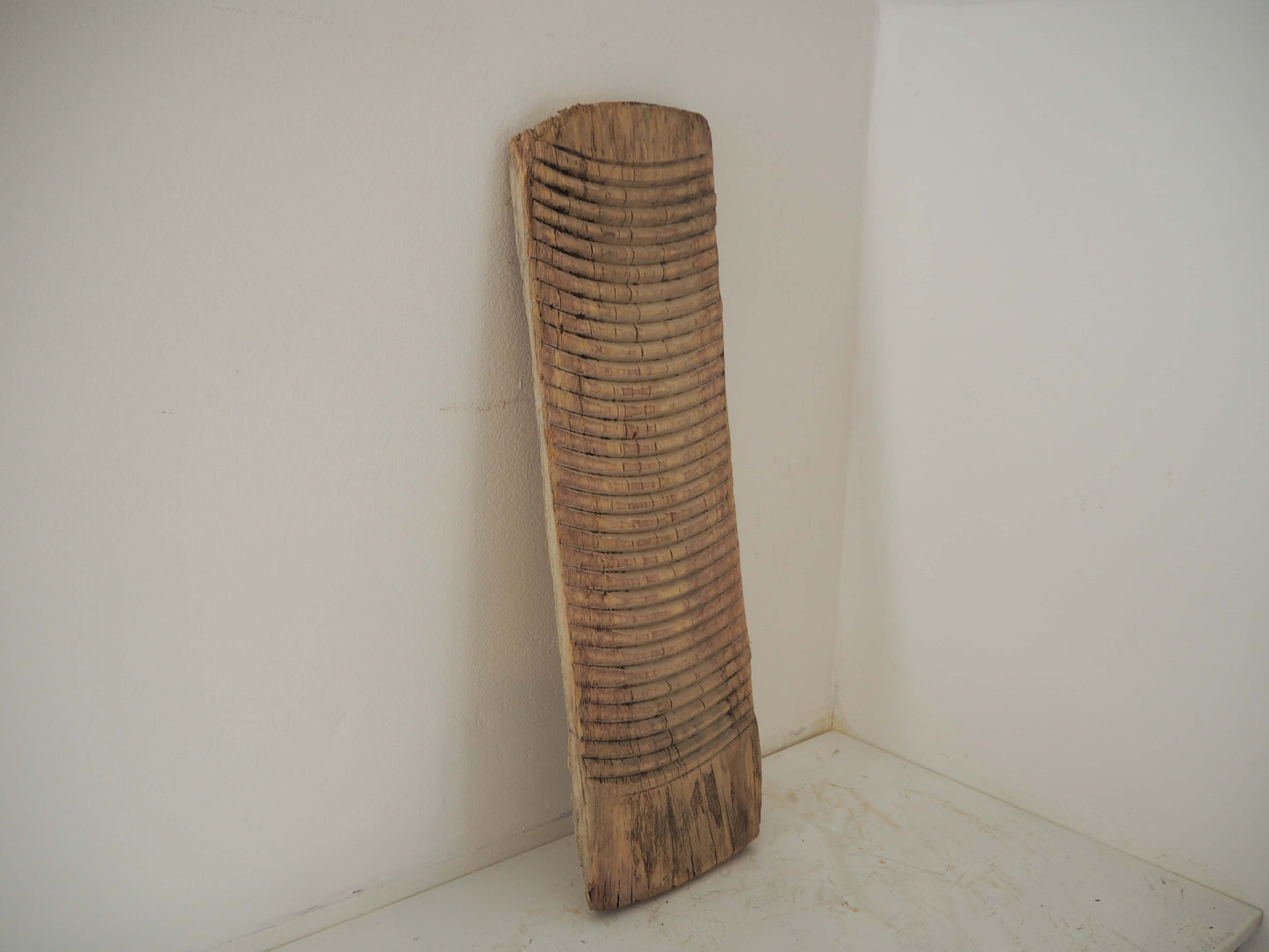 Vintage Antique Wooden Rustic Primitive Elm Ribbed Washboard