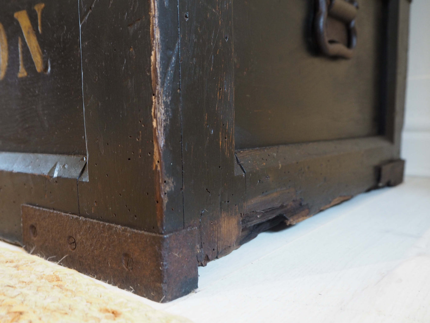 Vintage Antique Large Original Wooden Trunk / Coffee Table