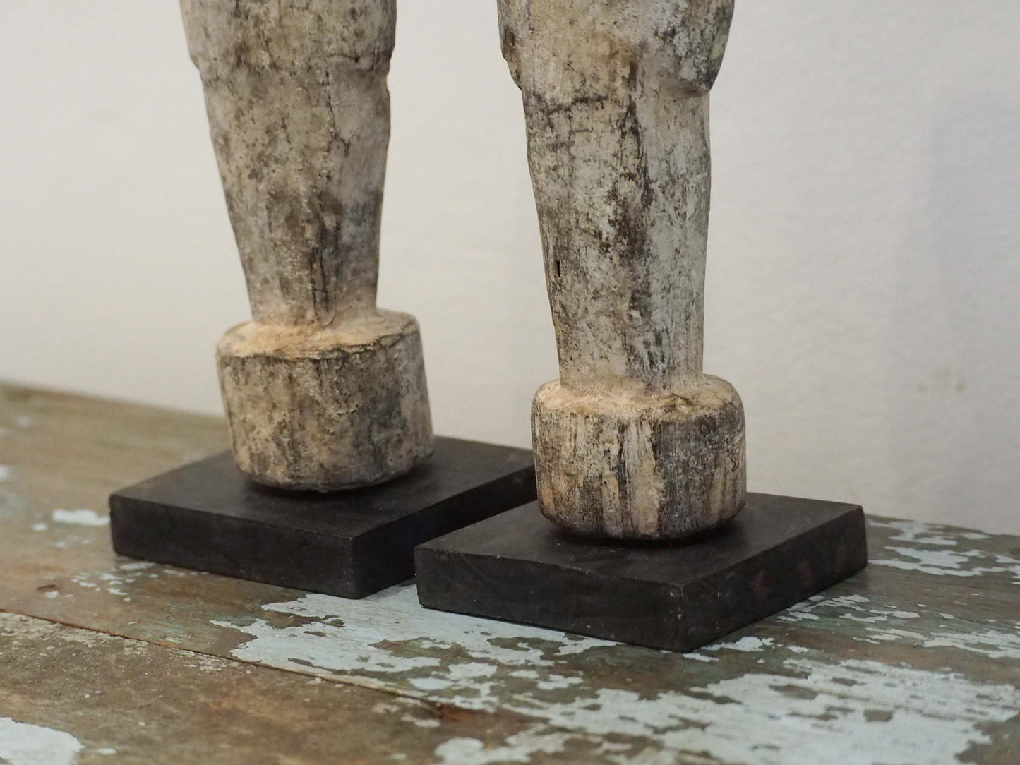 Pair of White Ancestor Figures from Ghana / Decorative Tribal Art