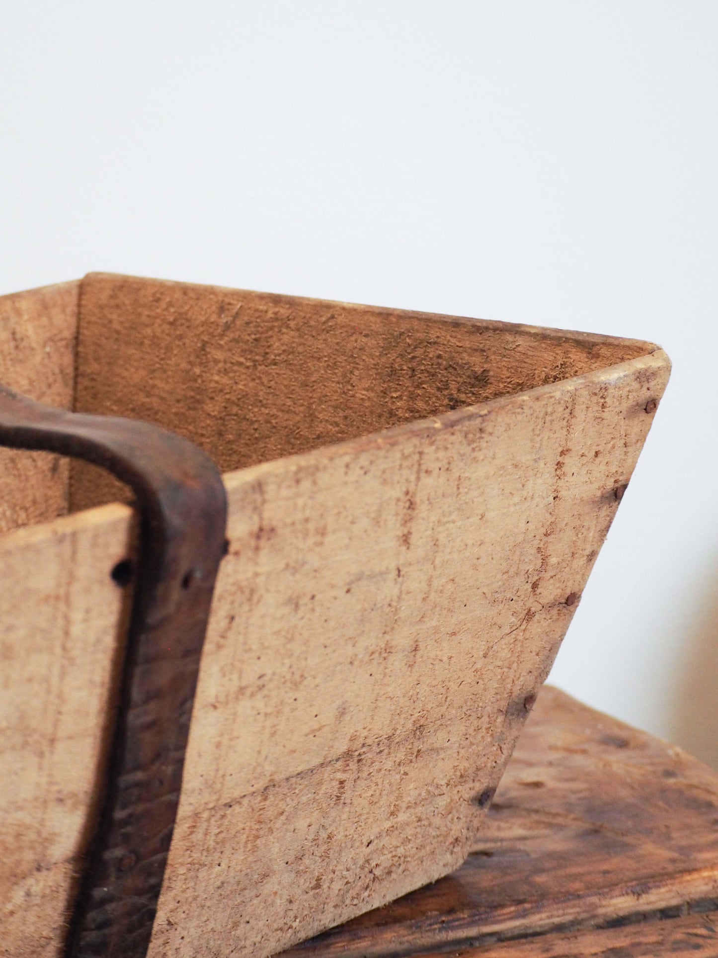Authentic Vintage French Wooden Harvest Trug Trough with Leather Handle / Fruit, Grape Picking Box