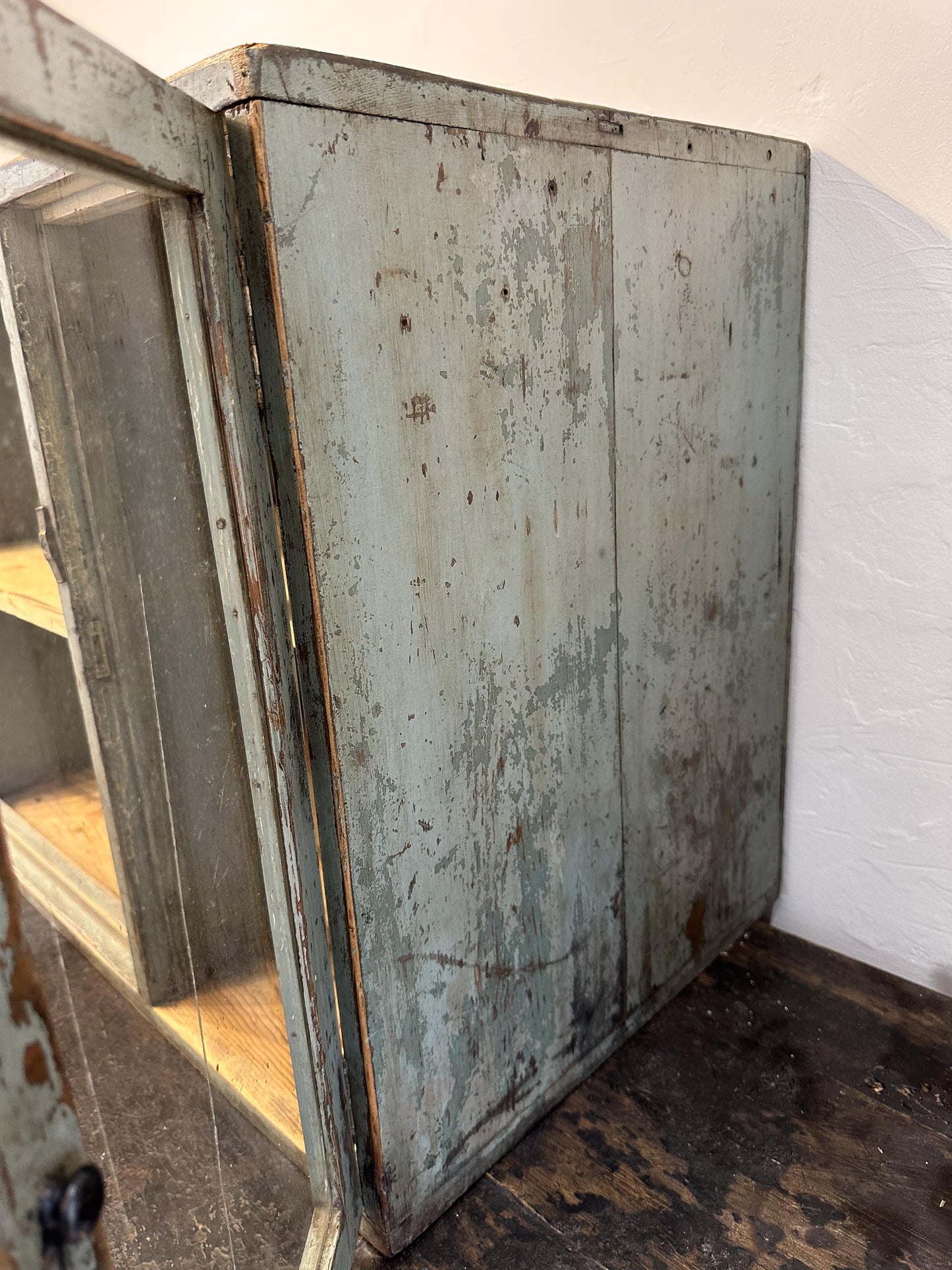 Vintage Antique Victorian Wooden Rustic Painted Pantry Cupboard / Kitchen Storage