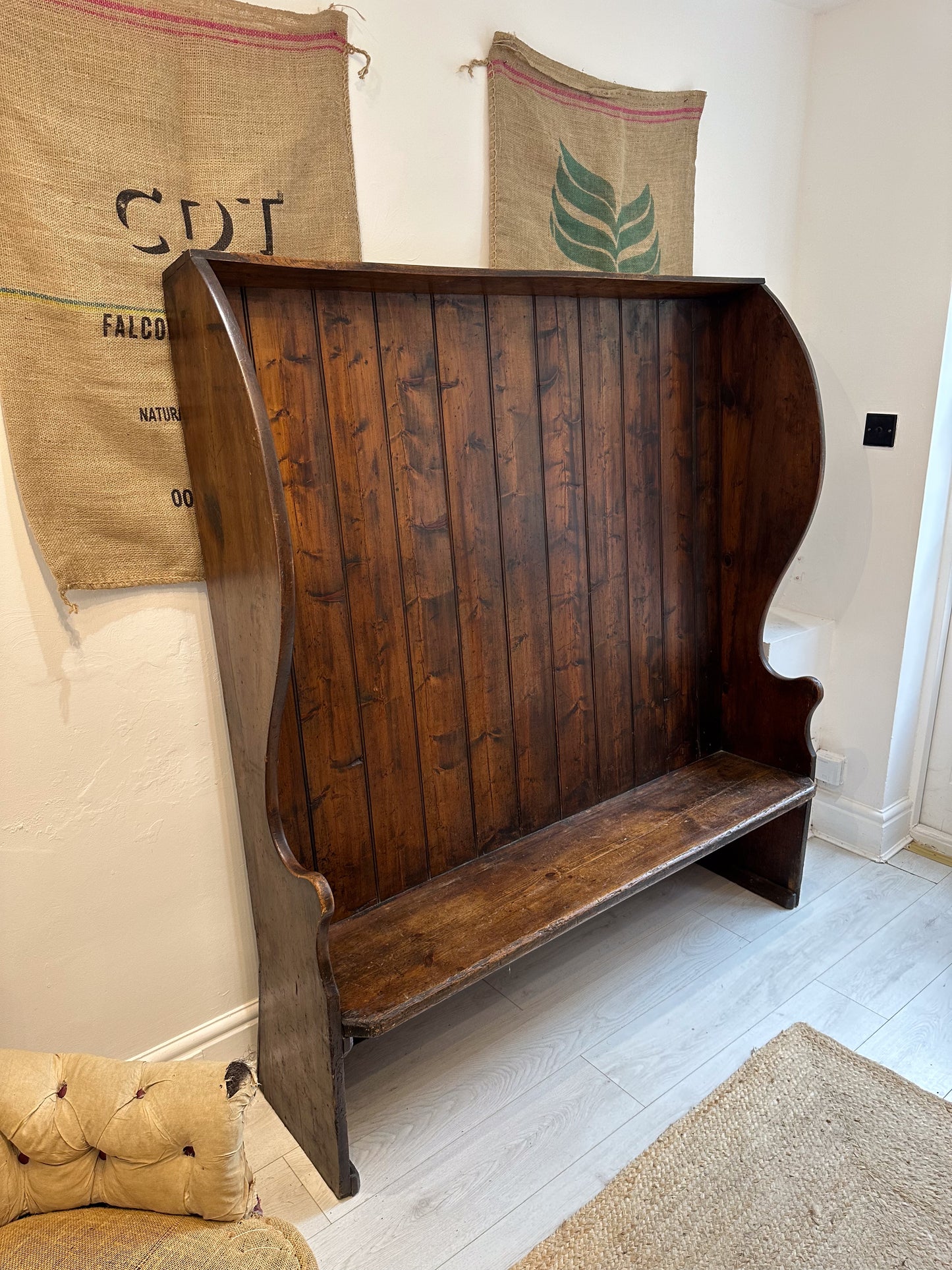 Antique 19th Century Oak & Pine High Back English Tavern Settle / Furniture