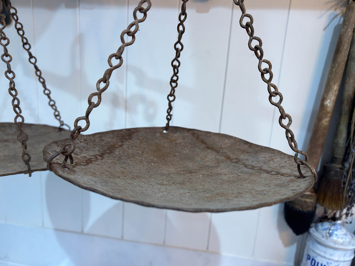 Old Vintage Iron Mercantile Scale Hand Balance from India / TARAJU Hanging Round Pan / Antique Chain Weighing Scale / Vintage Iron Scale