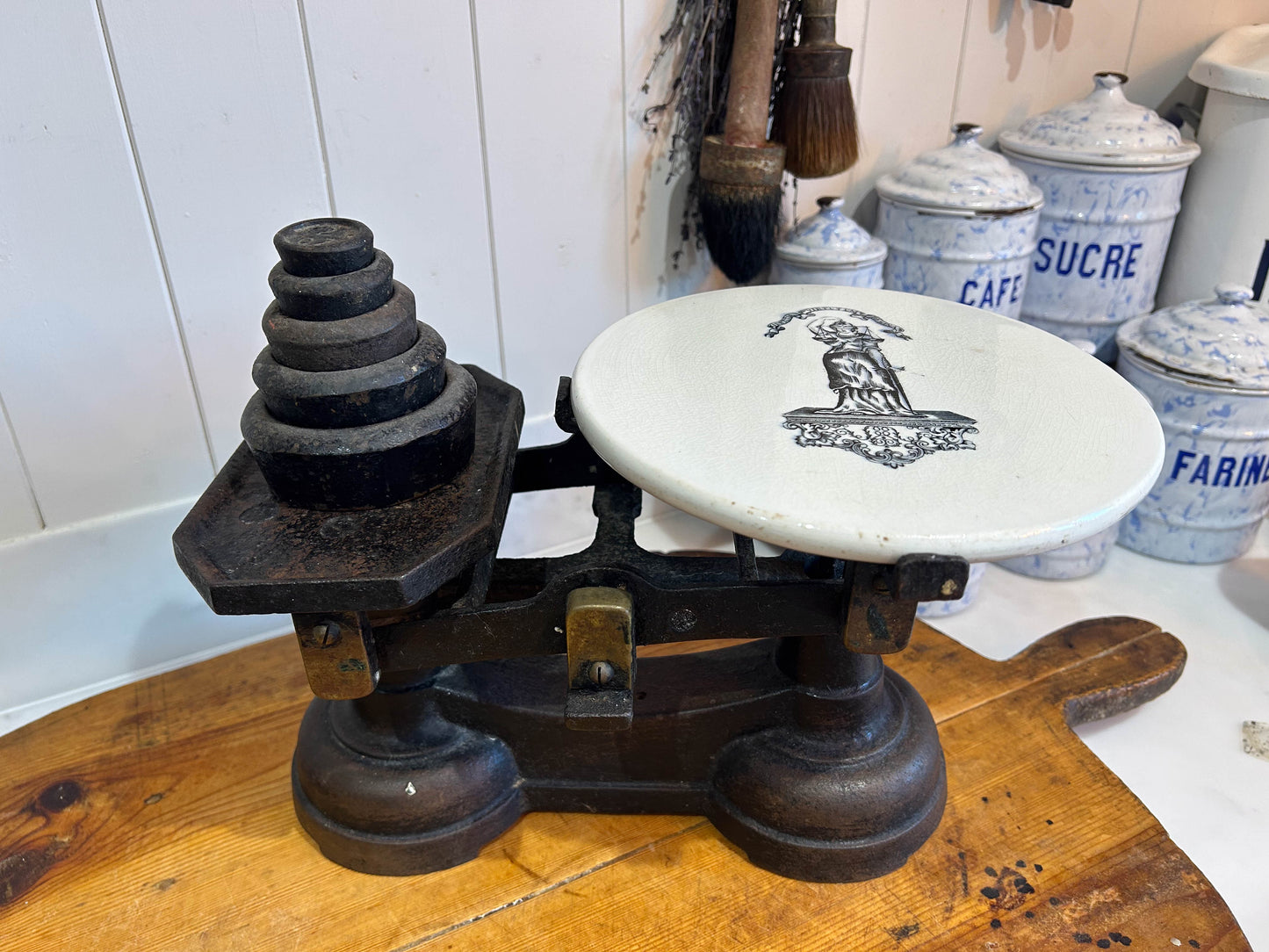 Vintage Antique Victorian Cast Iron Kitchen Balance Scales With Ceramic Plate and Weights