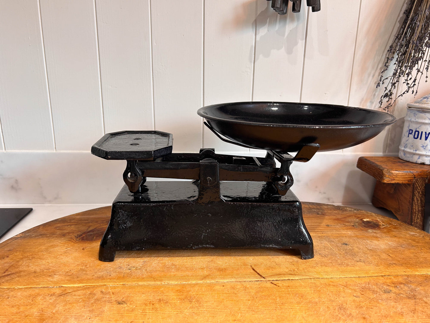 Vintage Antique Cast Iron Black Kitchen Balance Scales