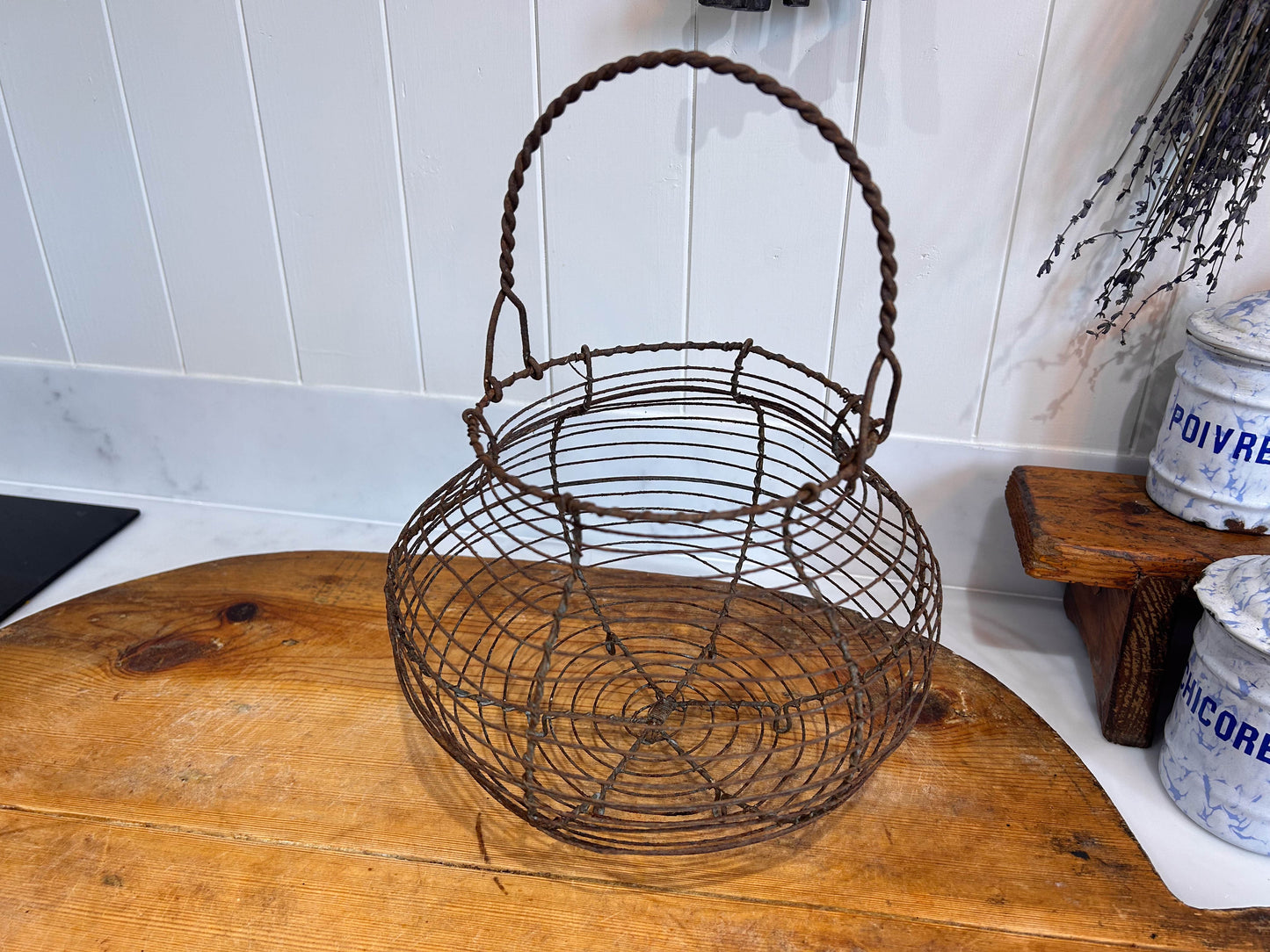 Vintage Retro French Farmhouse Wire Mesh Fruit Vegetable Egg Basket