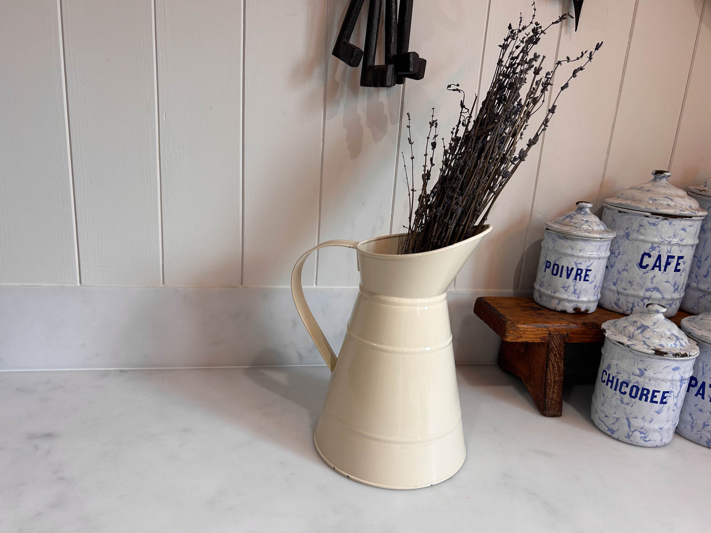 Vintage Style Enamel Cream Jug Country Vase