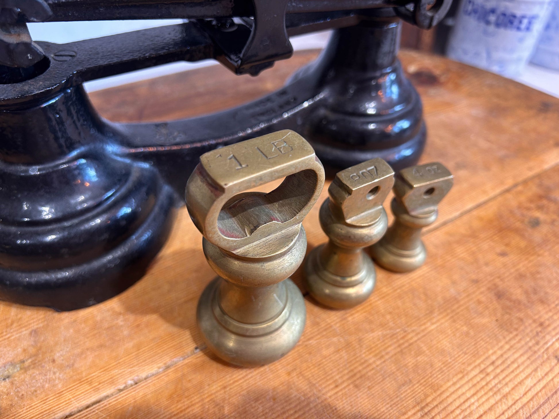 Vintage Heavy Antique Librasco Black Cast Iron Brass Birmingham Kitchen Weighing Scales with Weights