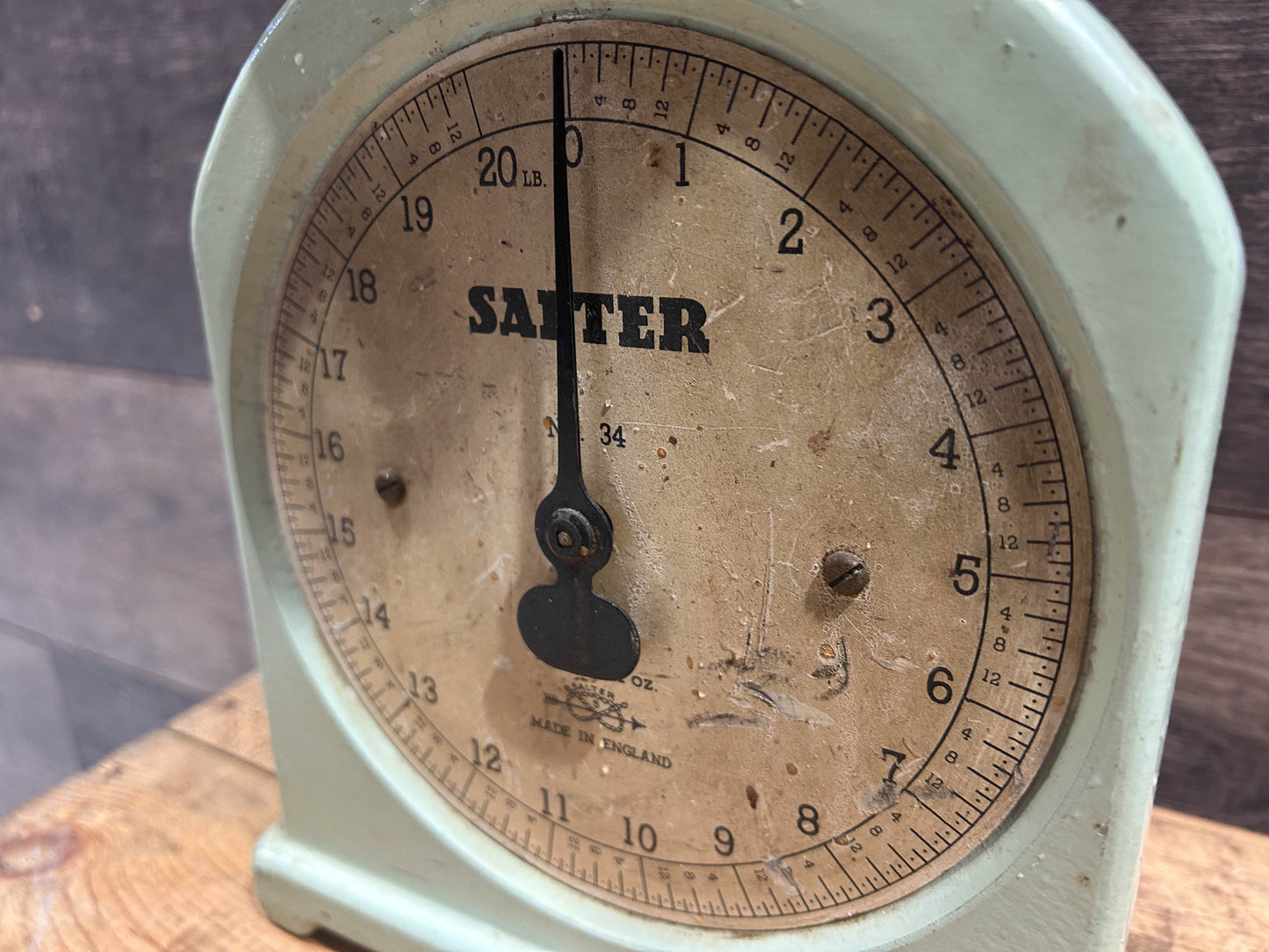 Vintage Salter Scales No.34 Light Green Metal Scales, Vintage Kitchen Scales 20lbs, 1940's Kitchen Weighing Scales