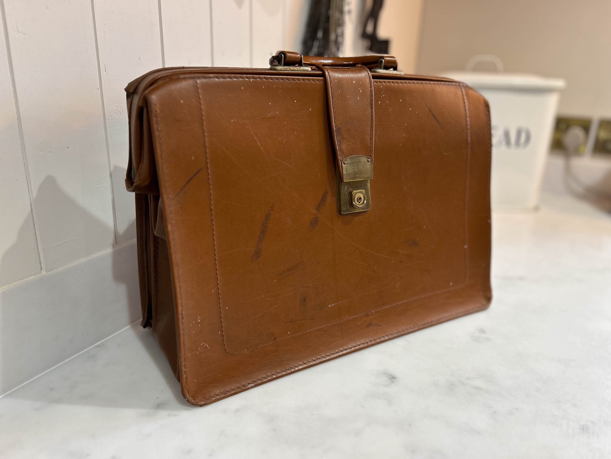 Vintage Hard Sided Leather Briefcase in Classic Brown