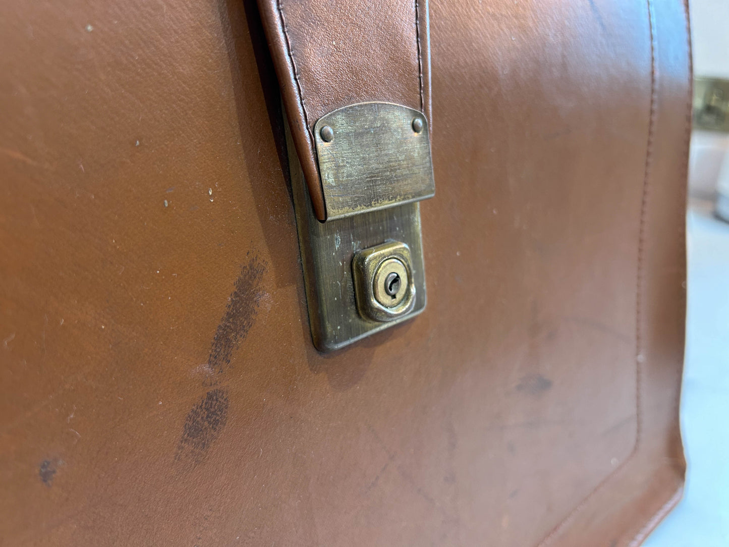 Vintage Hard Sided Leather Briefcase in Classic Brown