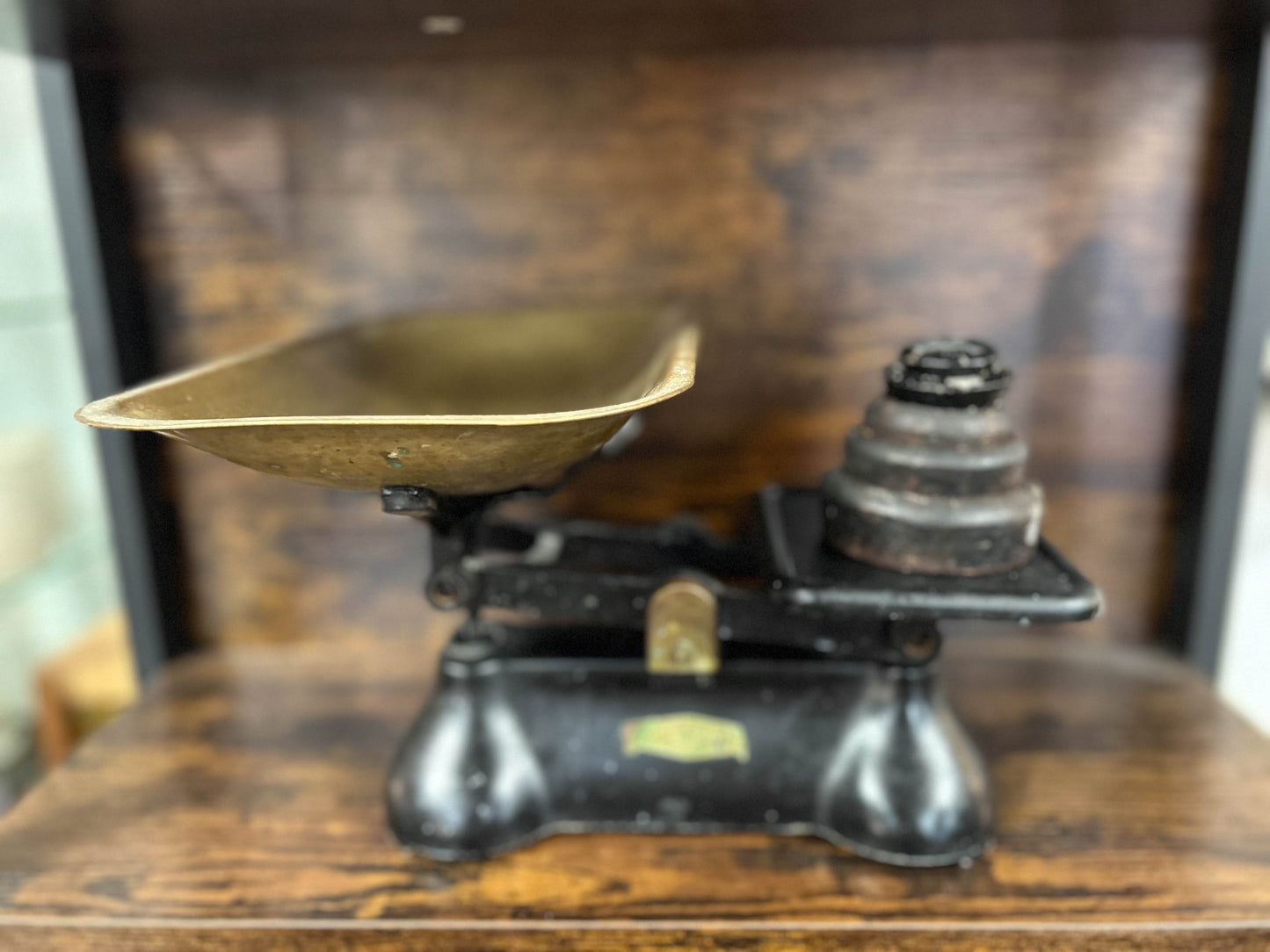 Vintage Antique Black Cast Iron Kitchen Weighing Scales with Cast Iron Weights