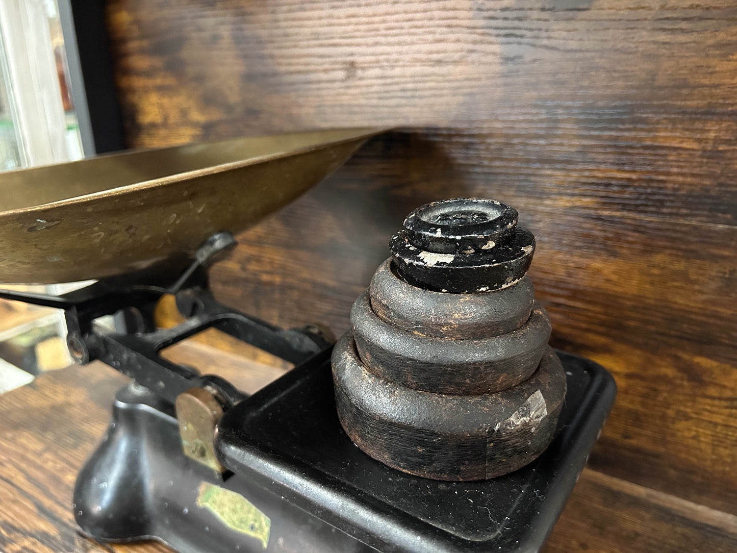 Vintage Antique Black Cast Iron Kitchen Weighing Scales with Cast Iron Weights