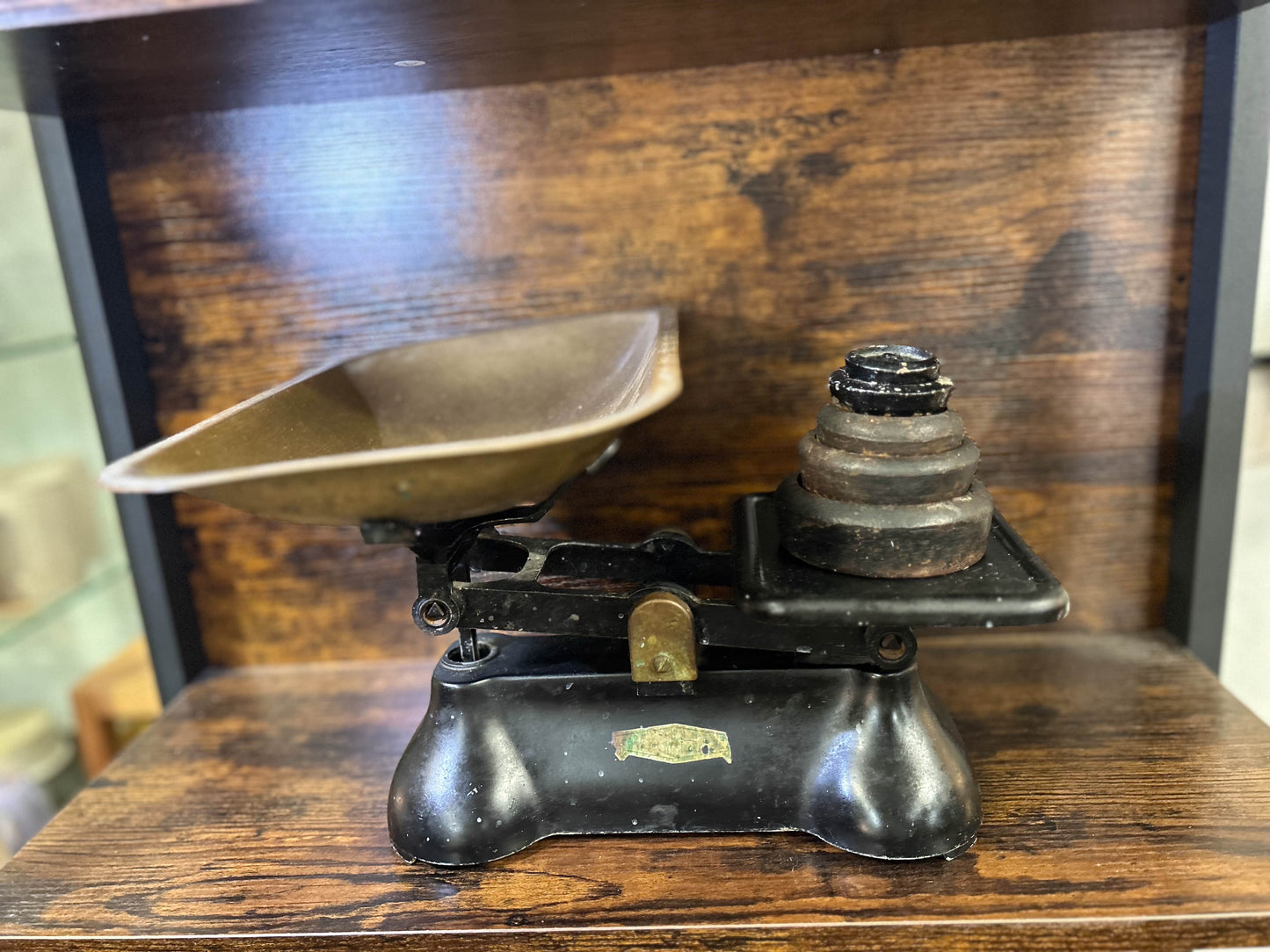 Vintage Antique Black Cast Iron Kitchen Weighing Scales with Cast Iron Weights