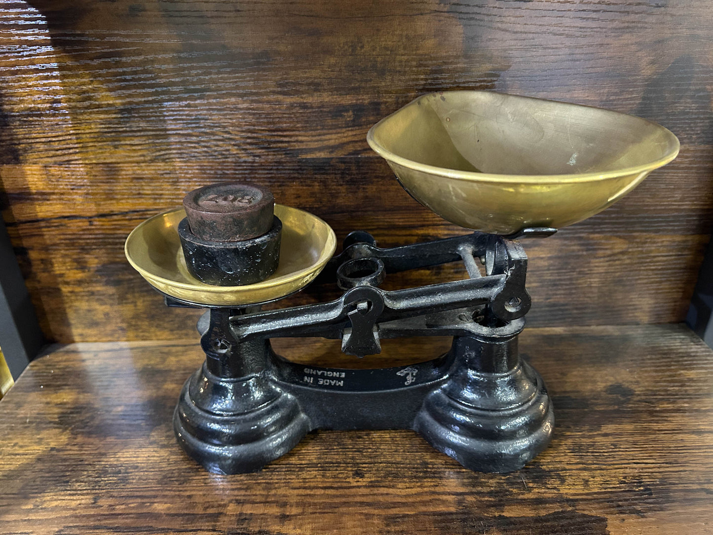 Vintage Antique Black Cast Iron Kitchen Weighing Scales with Cast Iron Weights