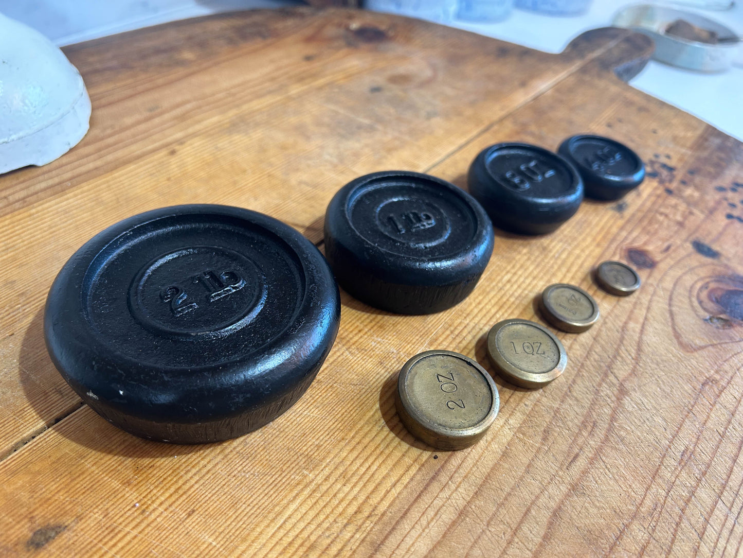 Vintage Heavy Antique Viking White Cream Cast Iron Brass Wolverhampton Kitchen Weighing Scales with Cast Iron and Brass Weights