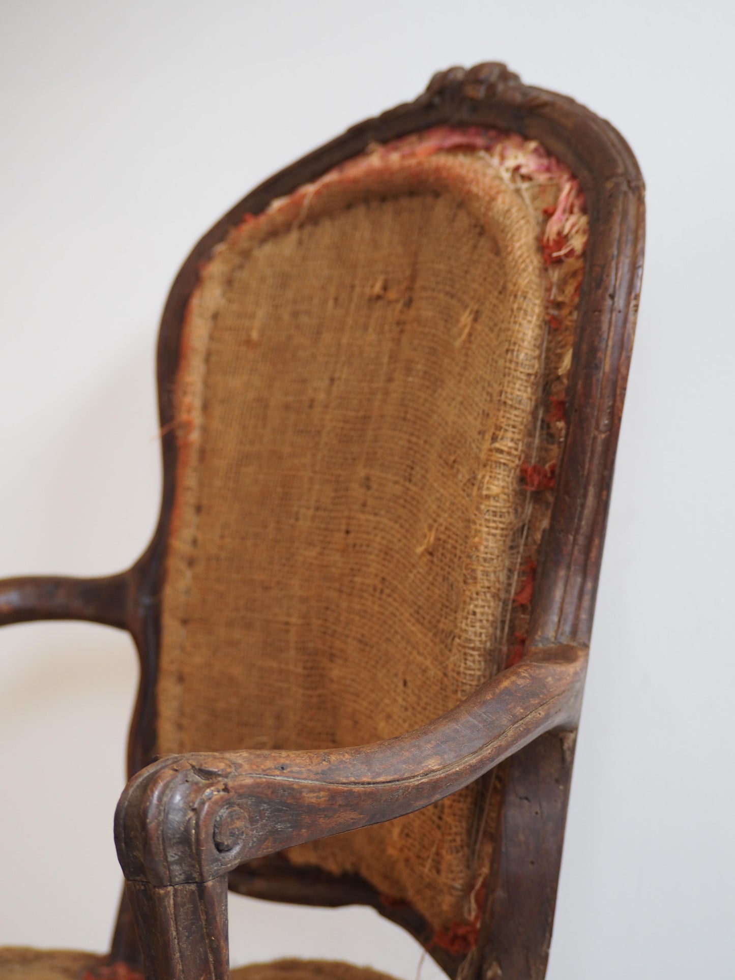 Antique Vintage Stripped French Chair in the Style of Louis XV / Occasion Chair