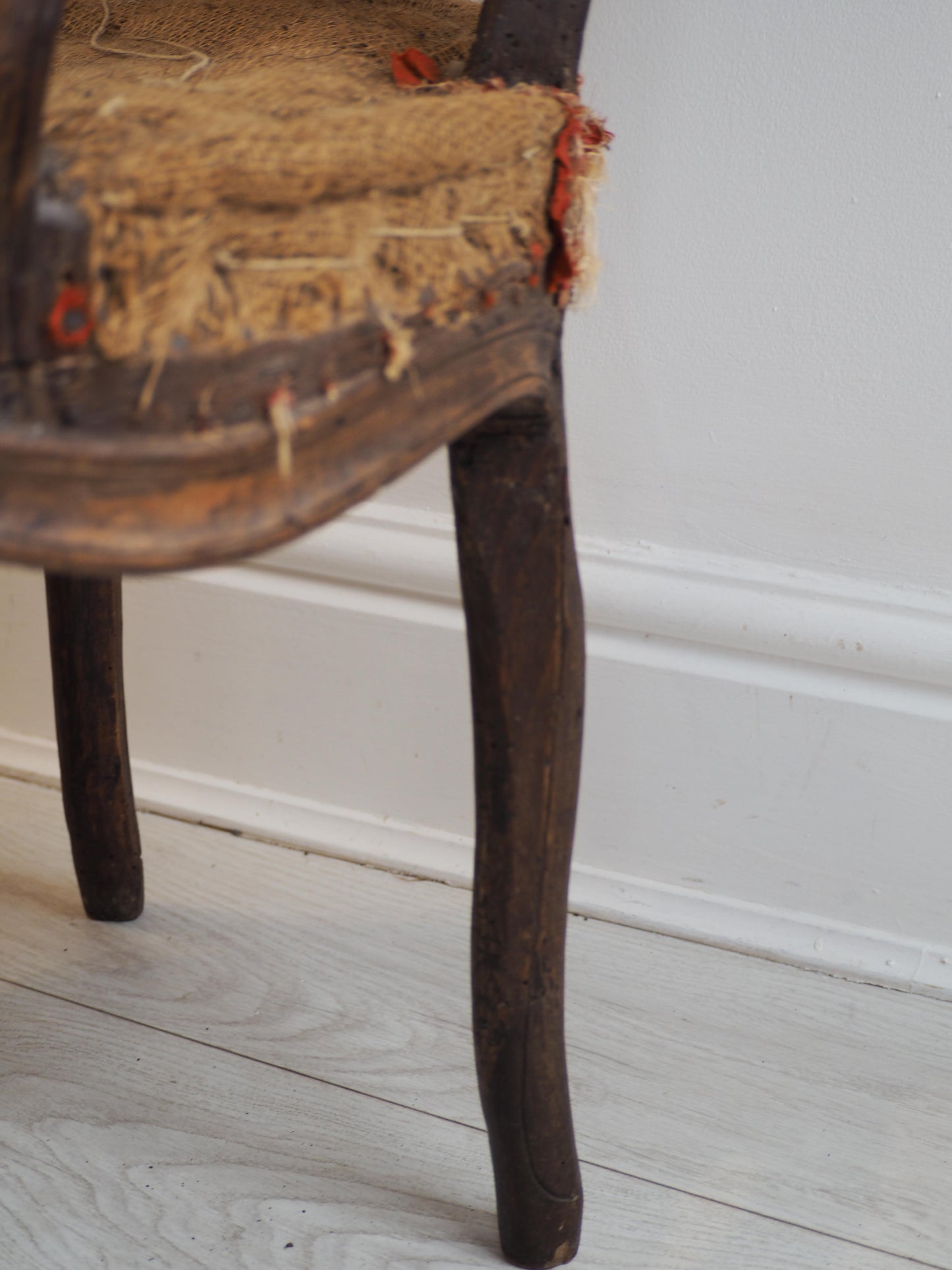 Antique Vintage Stripped French Chair in the Style of Louis XV / Occasion Chair