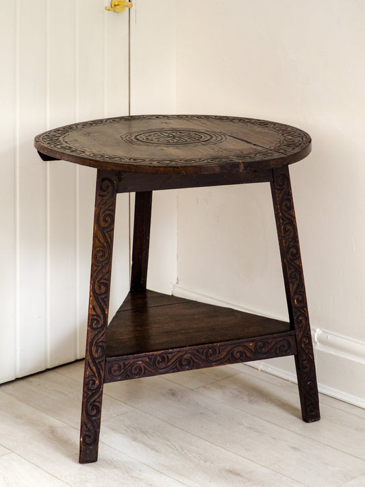 Vintage Antique 18th Century Round Pine Cricket Table / Side Table / Furniture