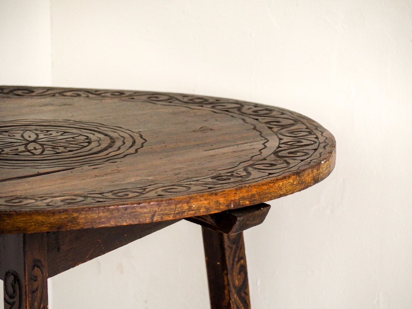 Vintage Antique 18th Century Round Pine Cricket Table / Side Table / Furniture