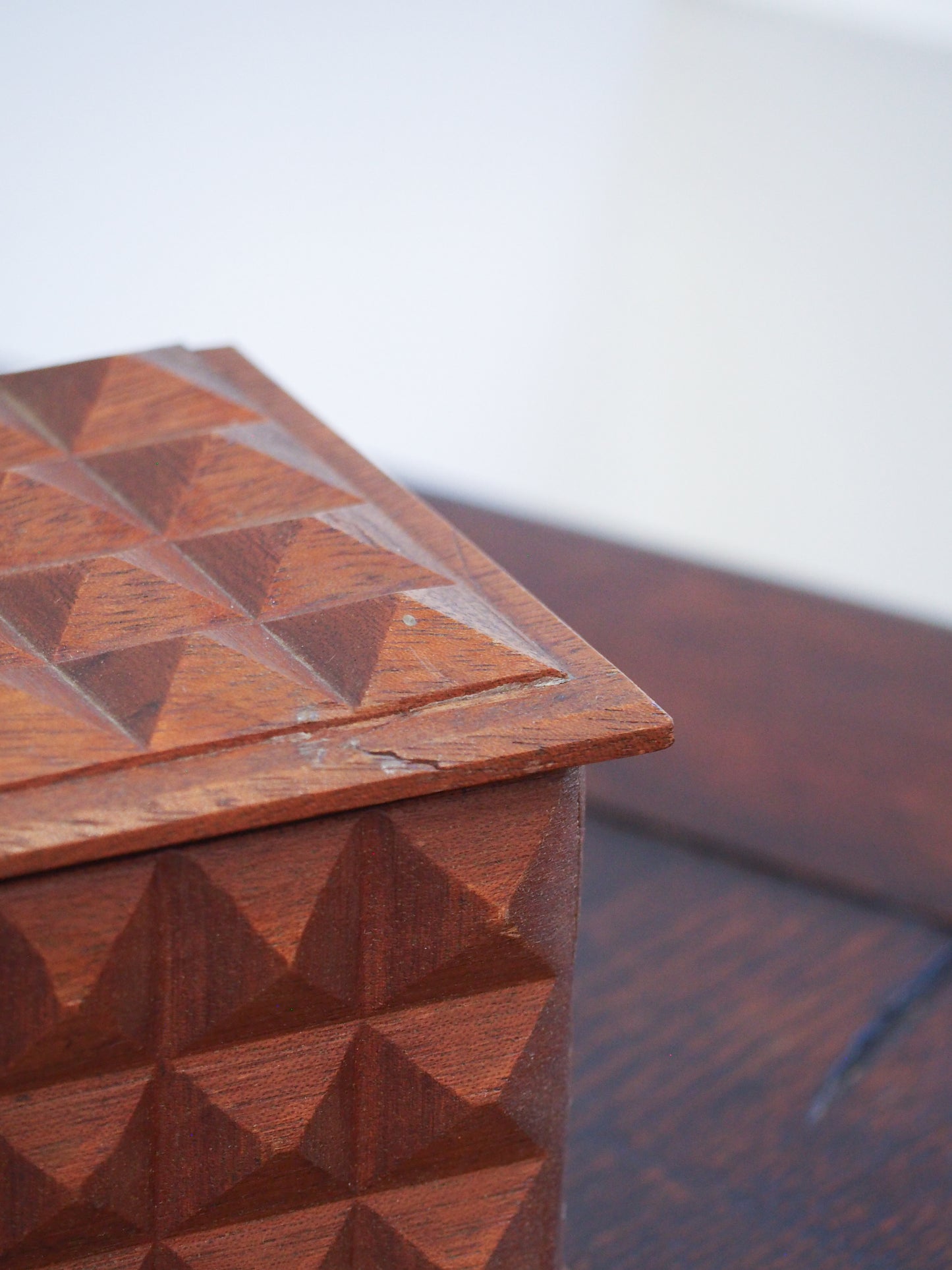 Vintage Mid-Century Lidded Trinket Box / Jewellery Box
