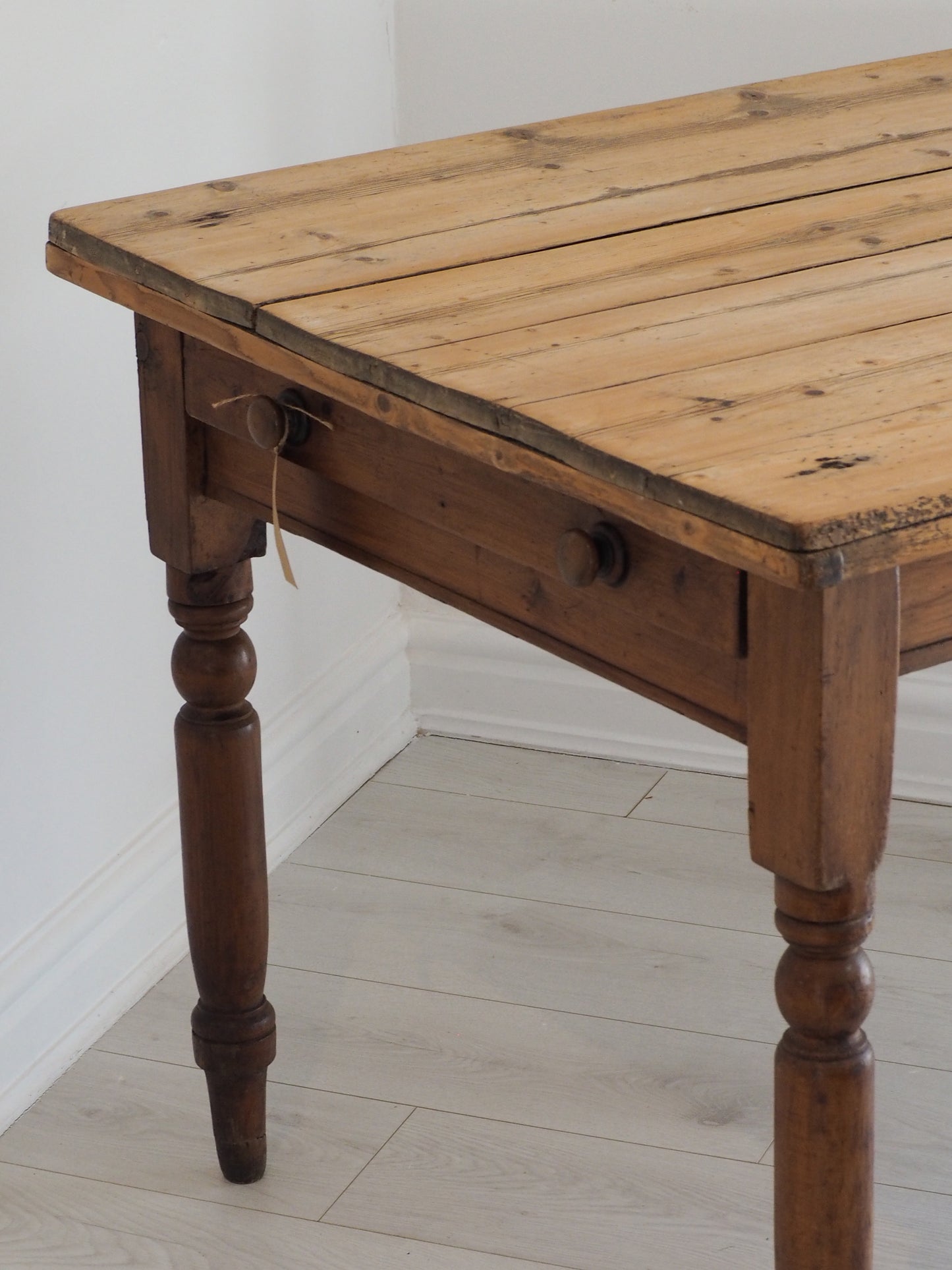 Antique Vintage Edwardian Farmhouse Pitch Pine Dining Table with Single Drawer