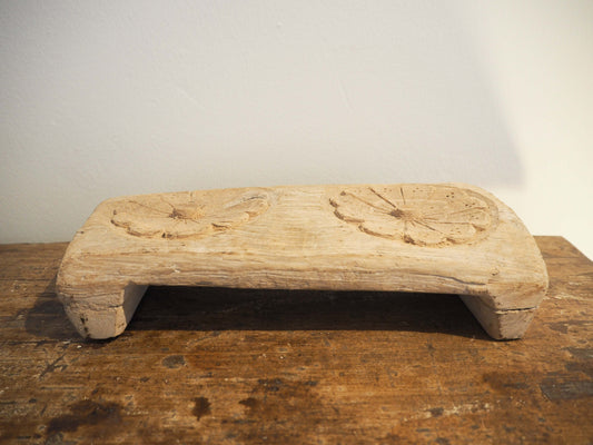 Vintage Rustic Elm Wooden Chapati Board / Kitchen Decor