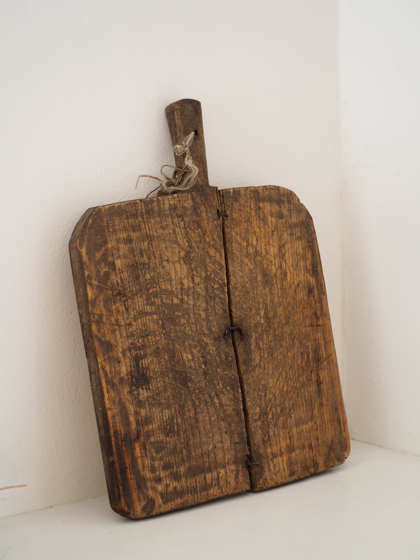 Antique Vintage Romanian Rustic French Wooden Charcuterie Chopping Board / Bread Board