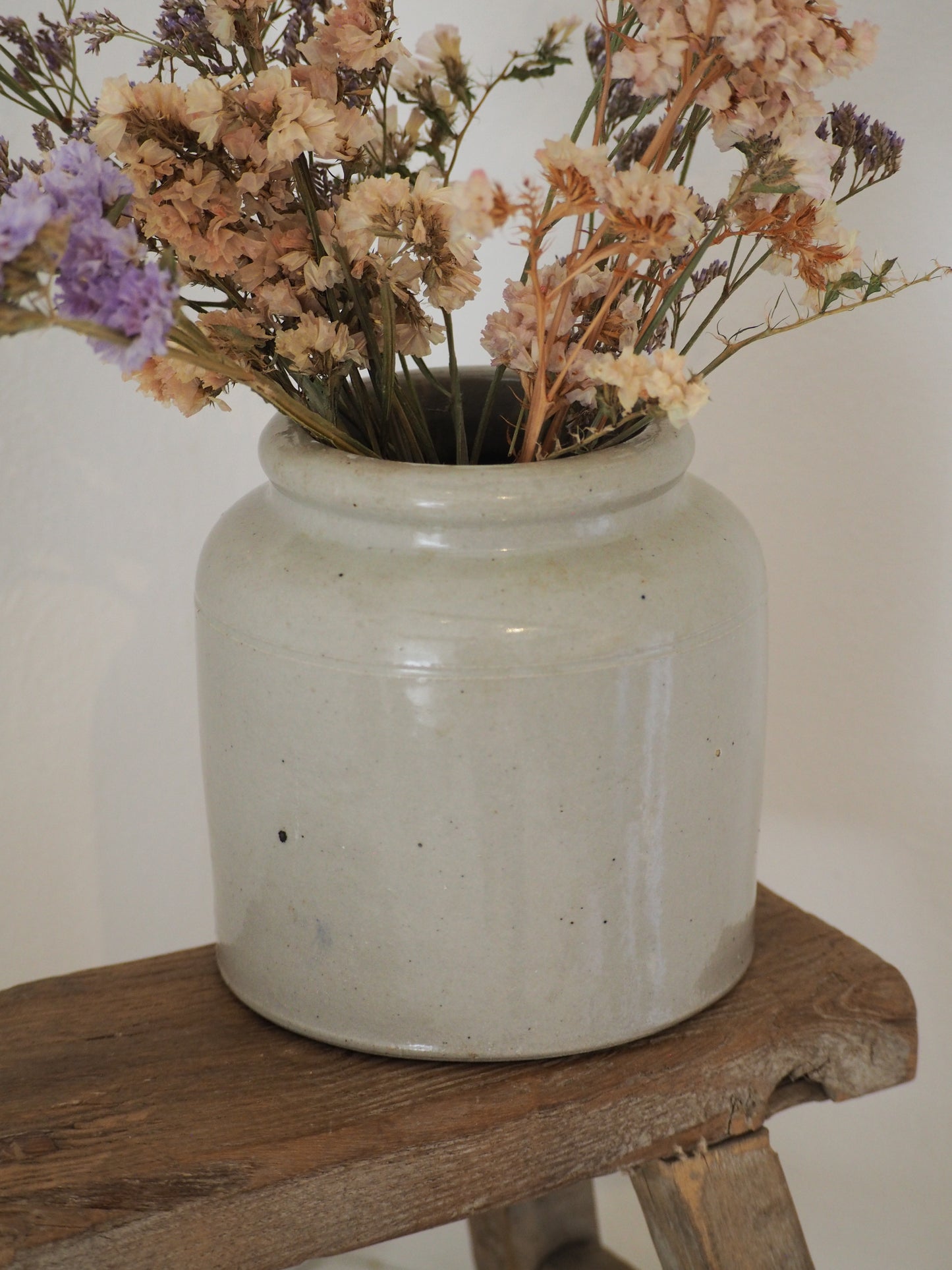 Vintage Antique Rustic French Cream Stoneware Apothecary Pot / Kitchen Storage Jar