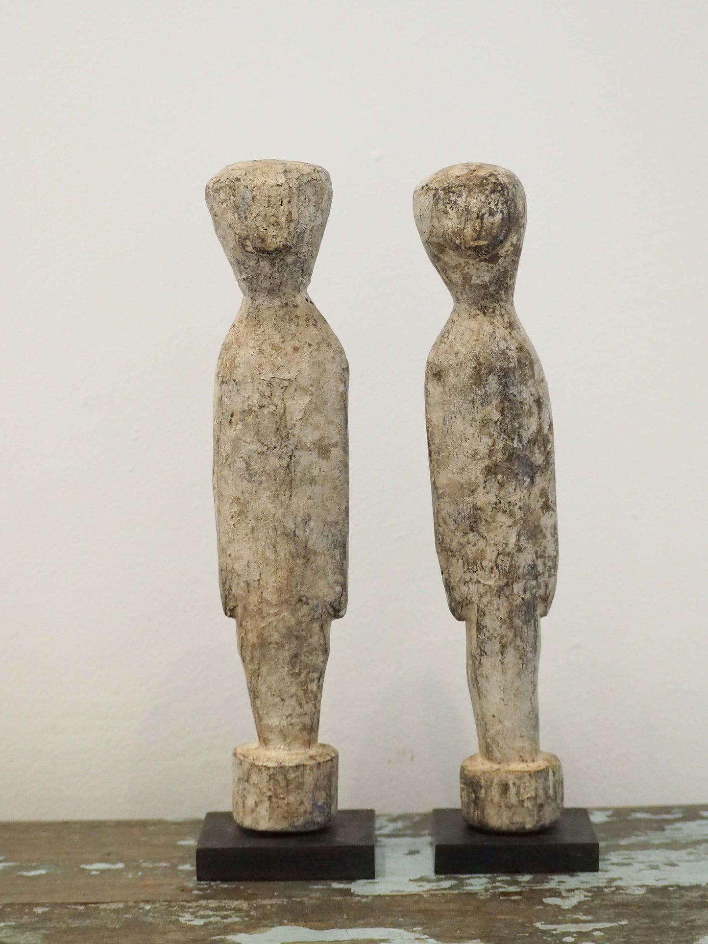 Pair of White Ancestor Figures from Ghana / Decorative Tribal Art