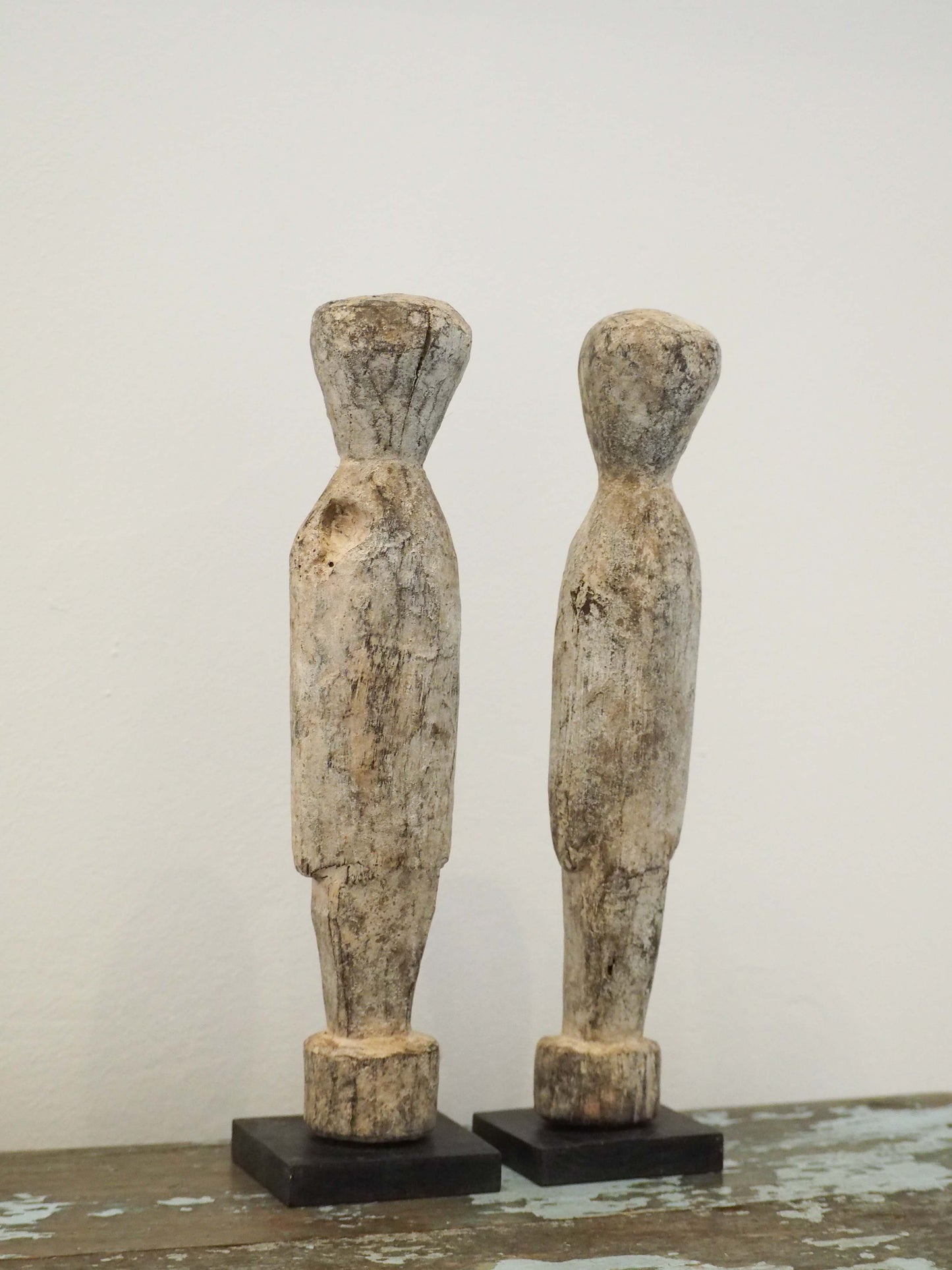 Pair of White Ancestor Figures from Ghana / Decorative Tribal Art